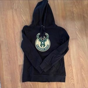 🥳HOST PICK 🥳 Giannis Hoodie